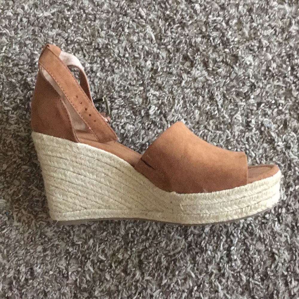 Suede wedges